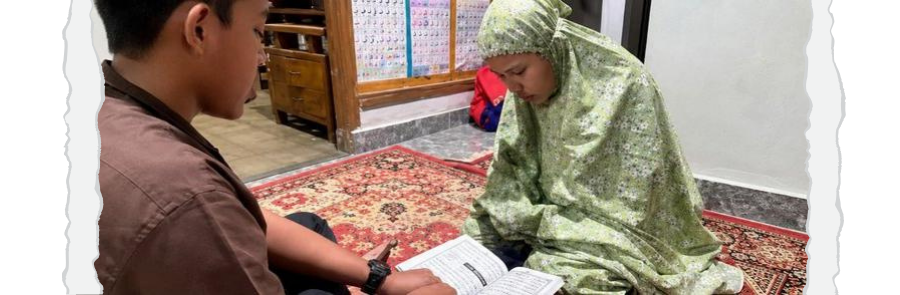 Belajar berdua, saling menyimak bacaan Al-Qur'an